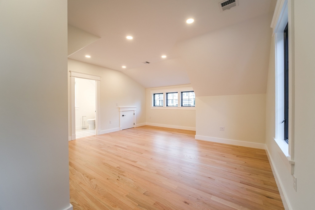 6 Newbury Park
