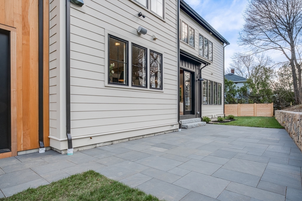 6 Newbury Park