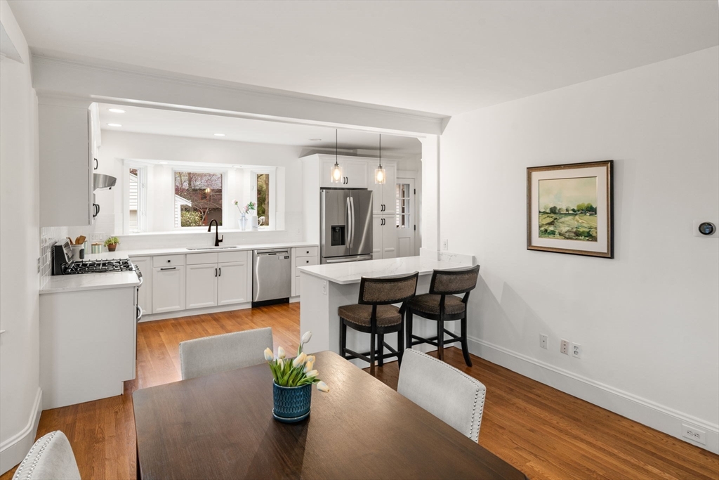 111 Elgin St
