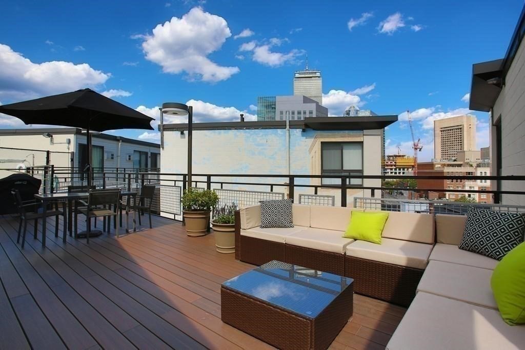 12 Stoneholm St # 617