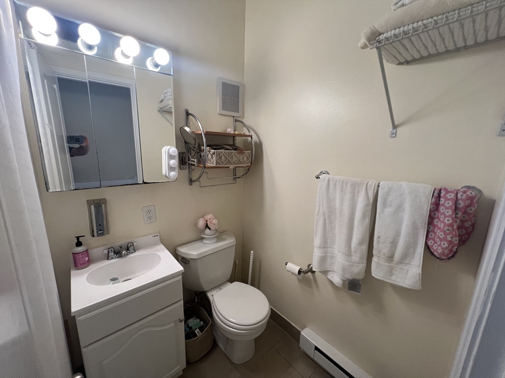 12 Stoneholm St # 617