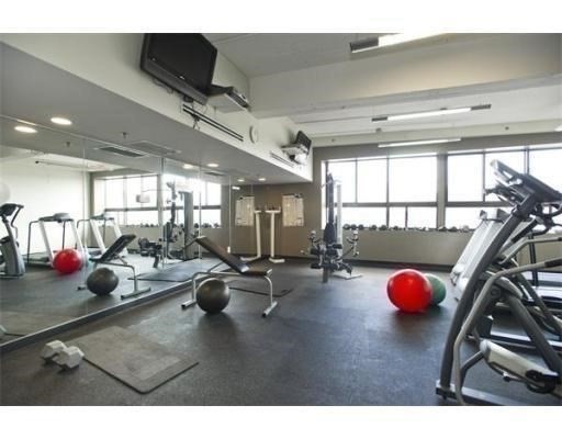 12 Stoneholm St # 617