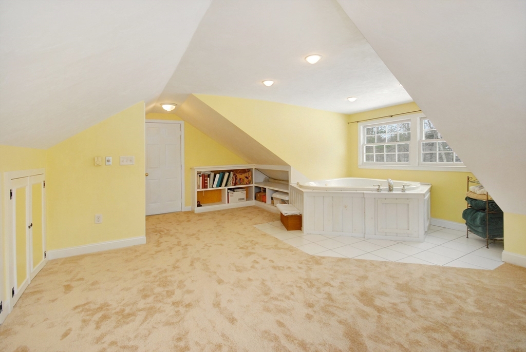 40 Fifers Ln