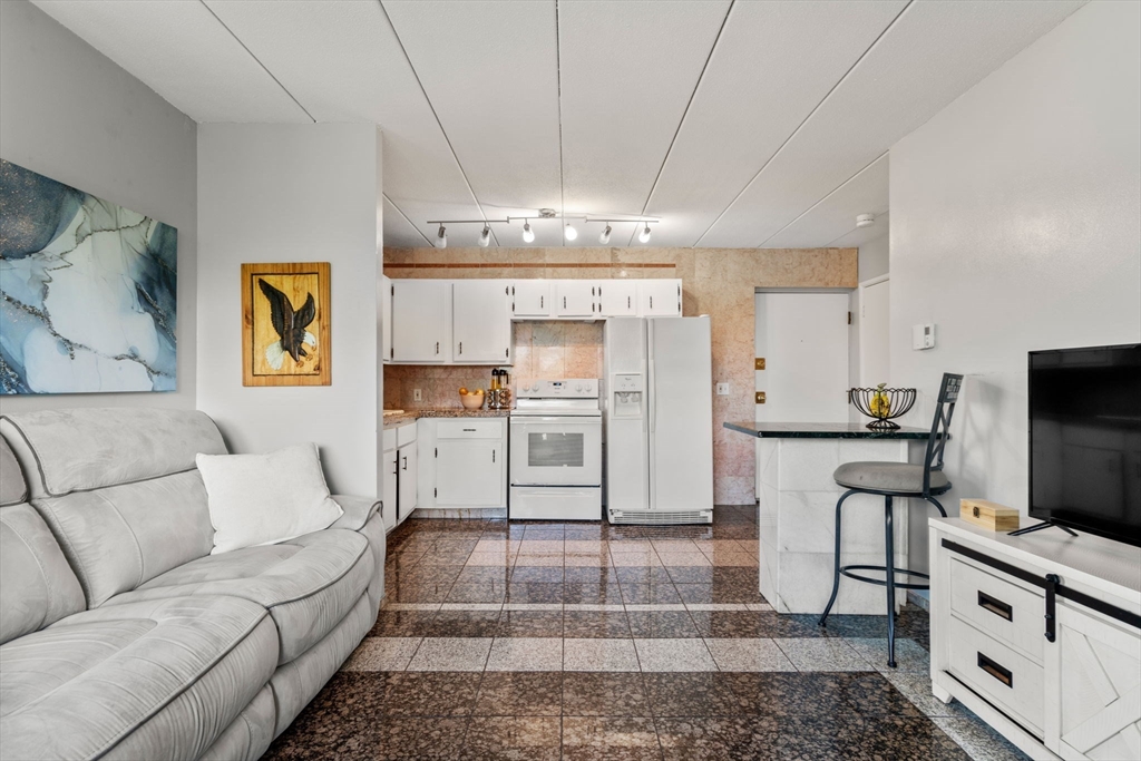10 Main St # 507
