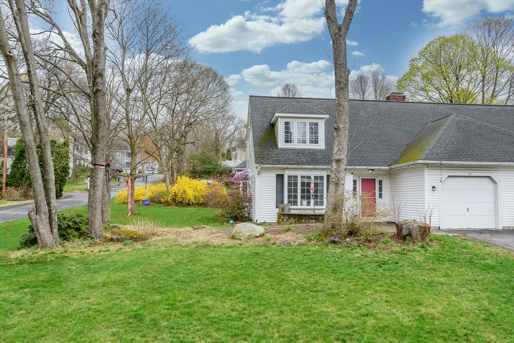 10 Homeward Ln # 10