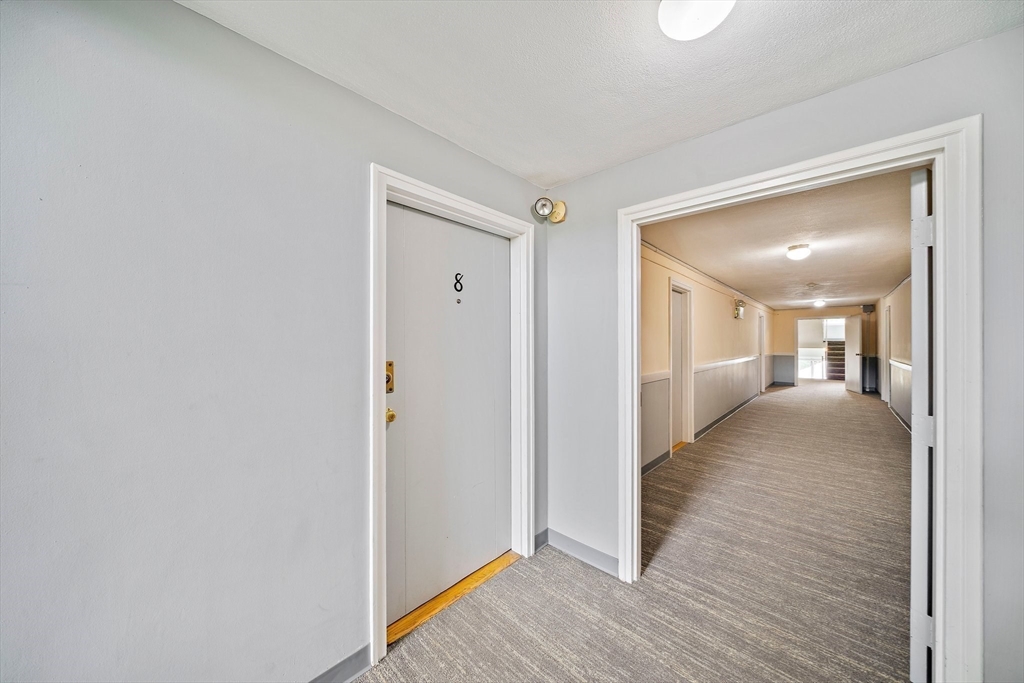 425 S Huntington Ave # 8