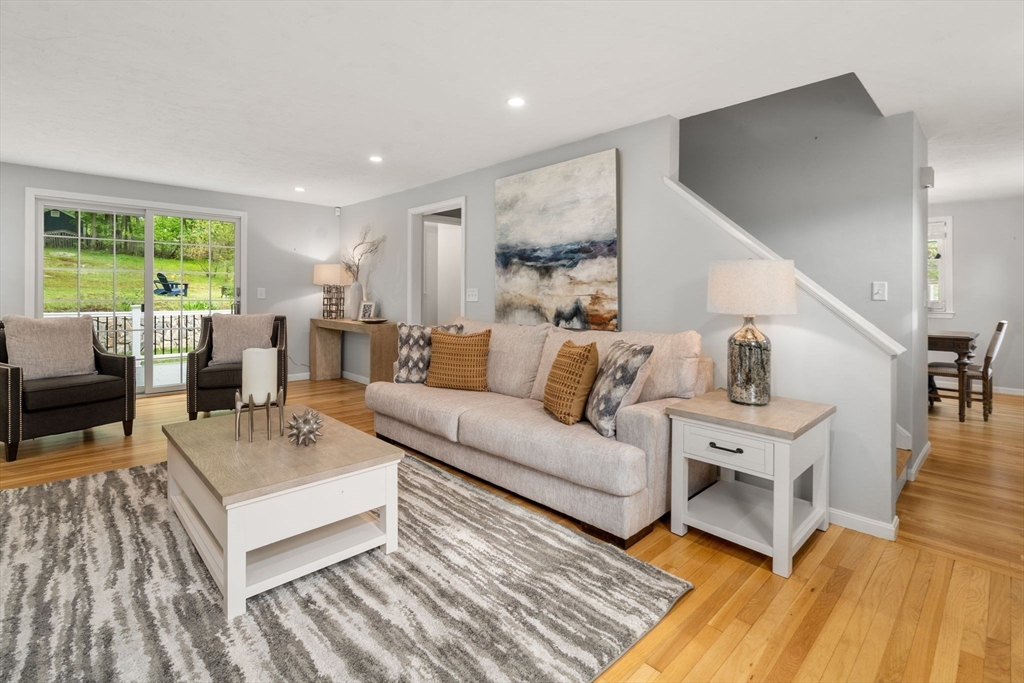4 Brigham Ct
