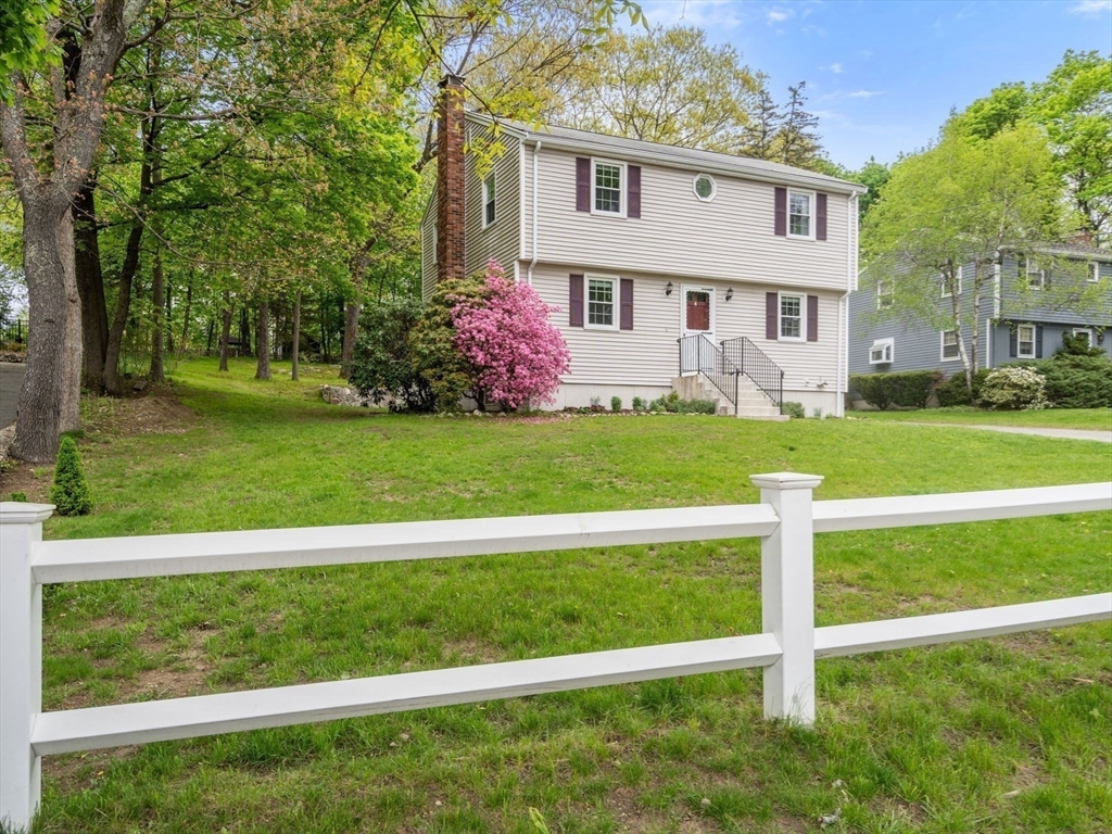 4 Brigham Ct