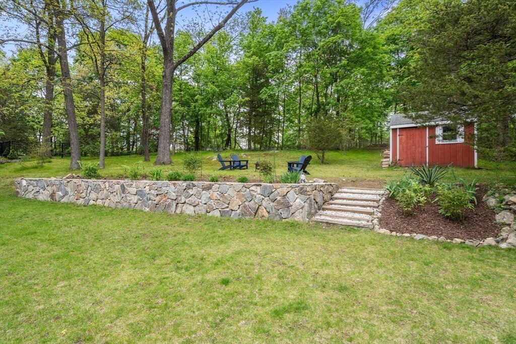 4 Brigham Ct