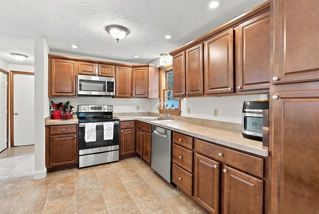 25 Mockingbird Ln