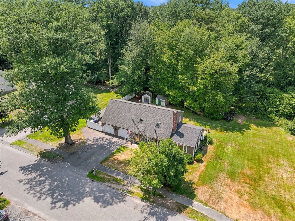 25 Mockingbird Ln