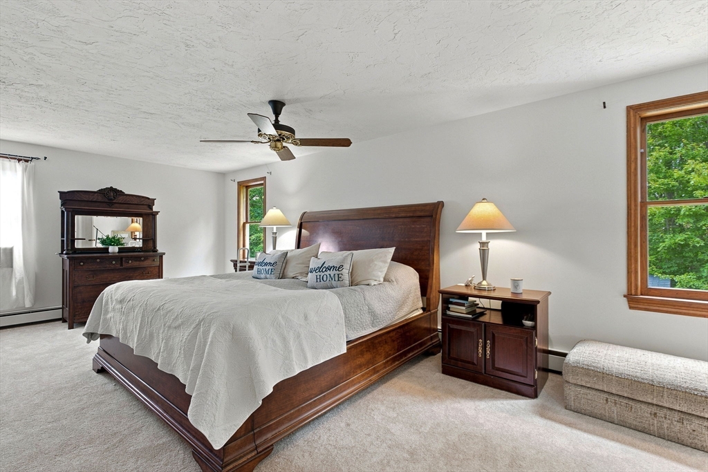 25 Mockingbird Ln