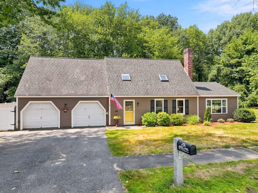 25 Mockingbird Ln
