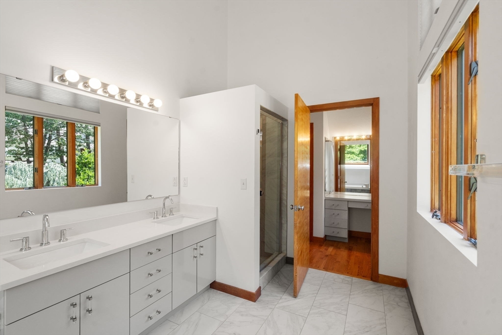 7 Larch Rd