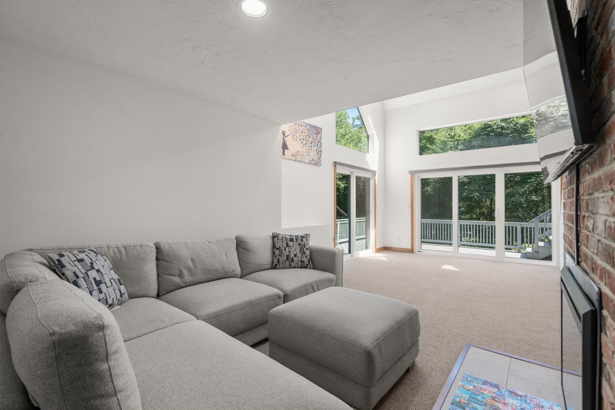 7 Larch Rd