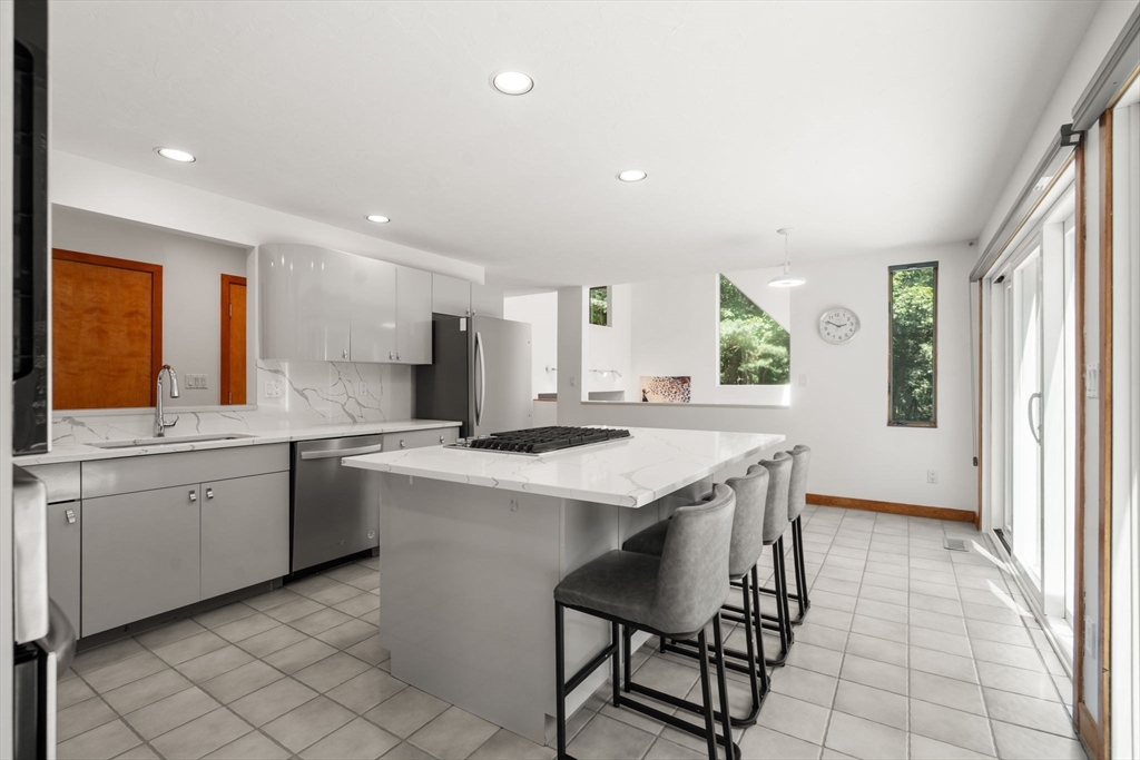 7 Larch Rd