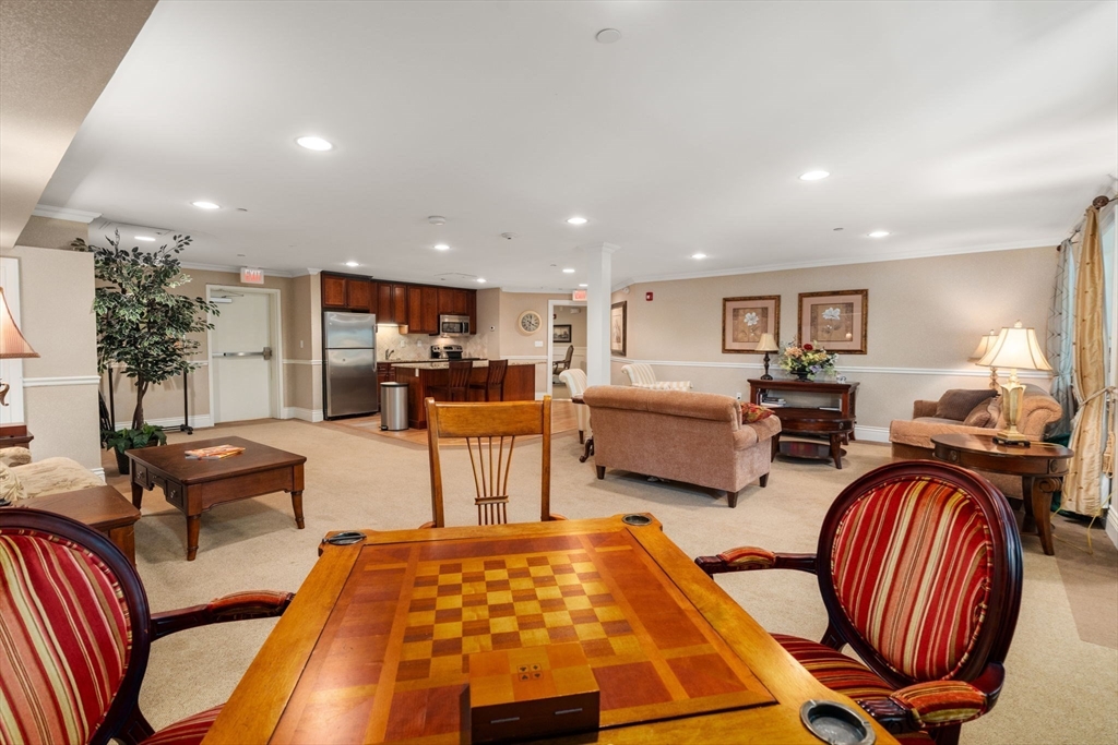 12 Russell Rd # 103