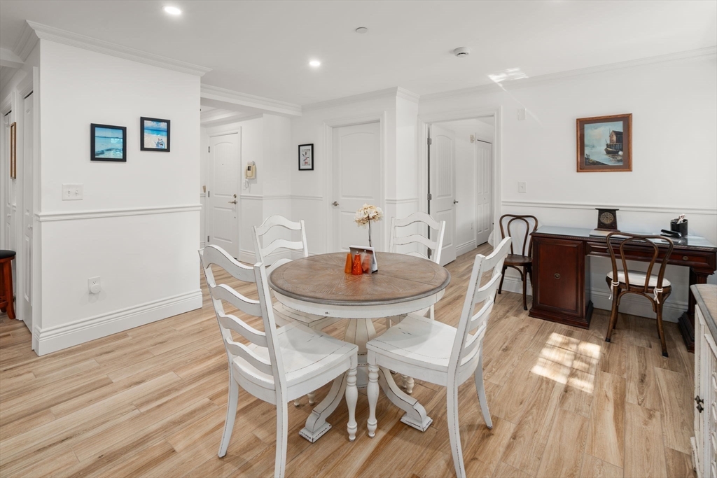 12 Russell Rd # 103