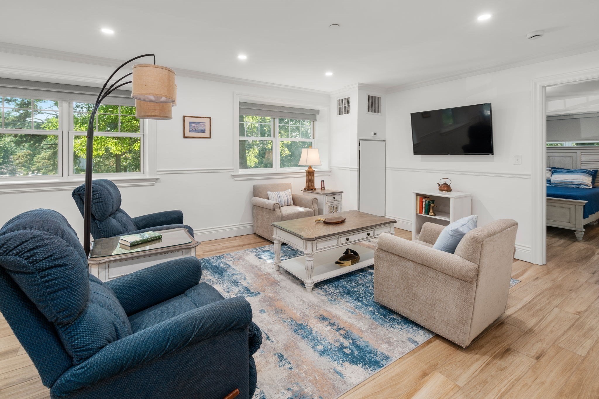 12 Russell Rd # 103
