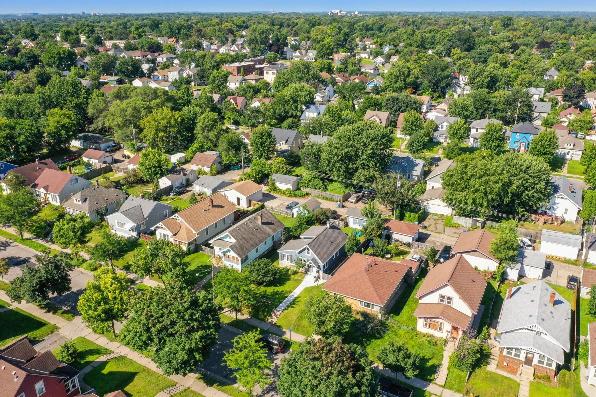 3743 Colfax Avenue N