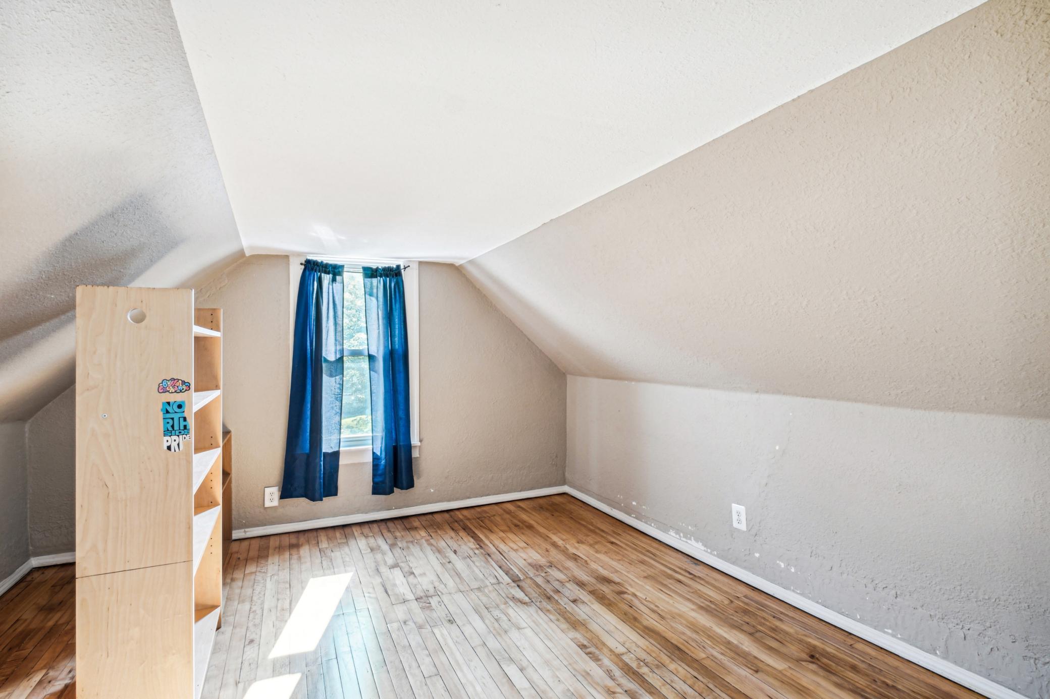 3743 Colfax Avenue N