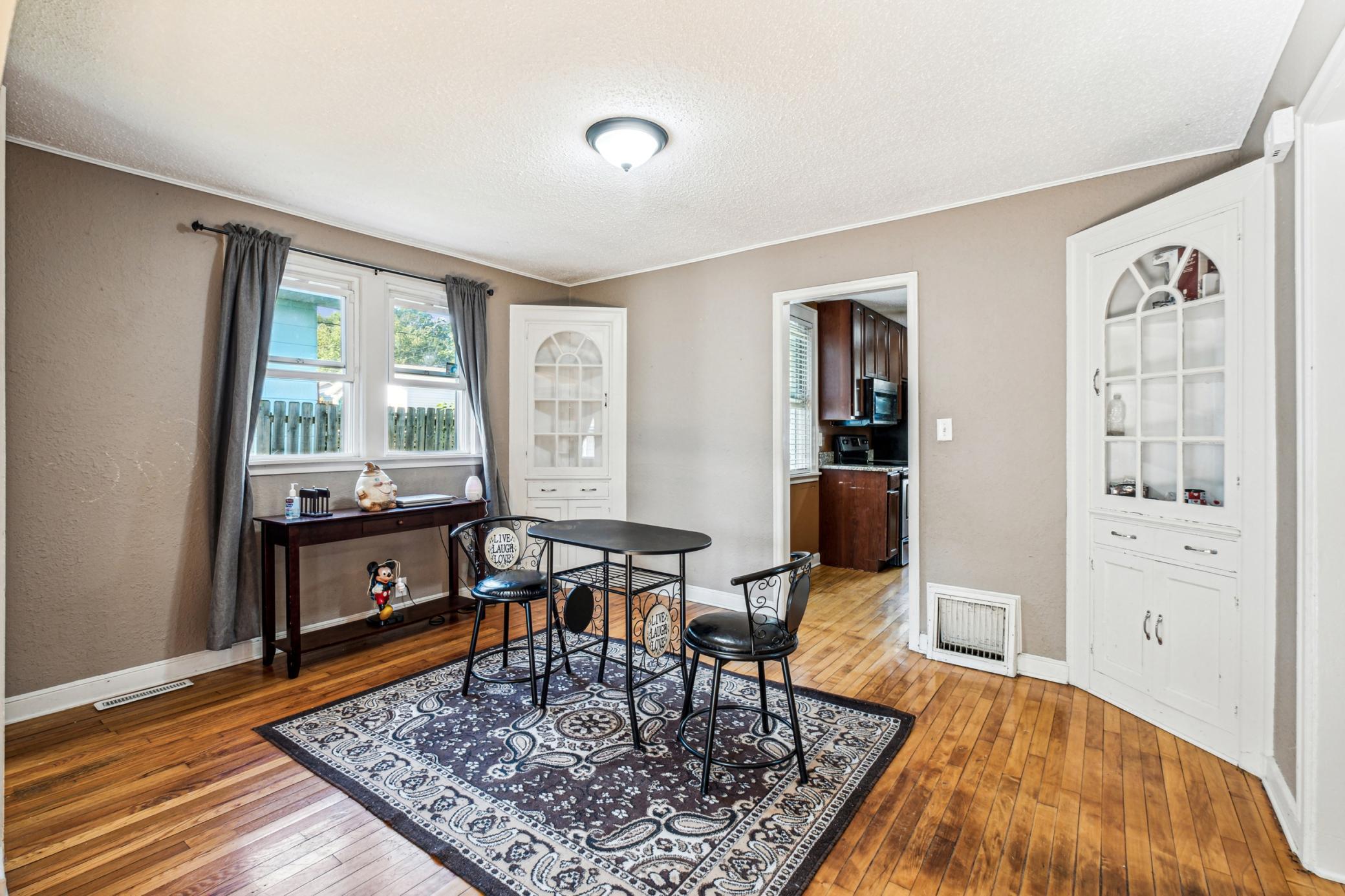 3743 Colfax Avenue N