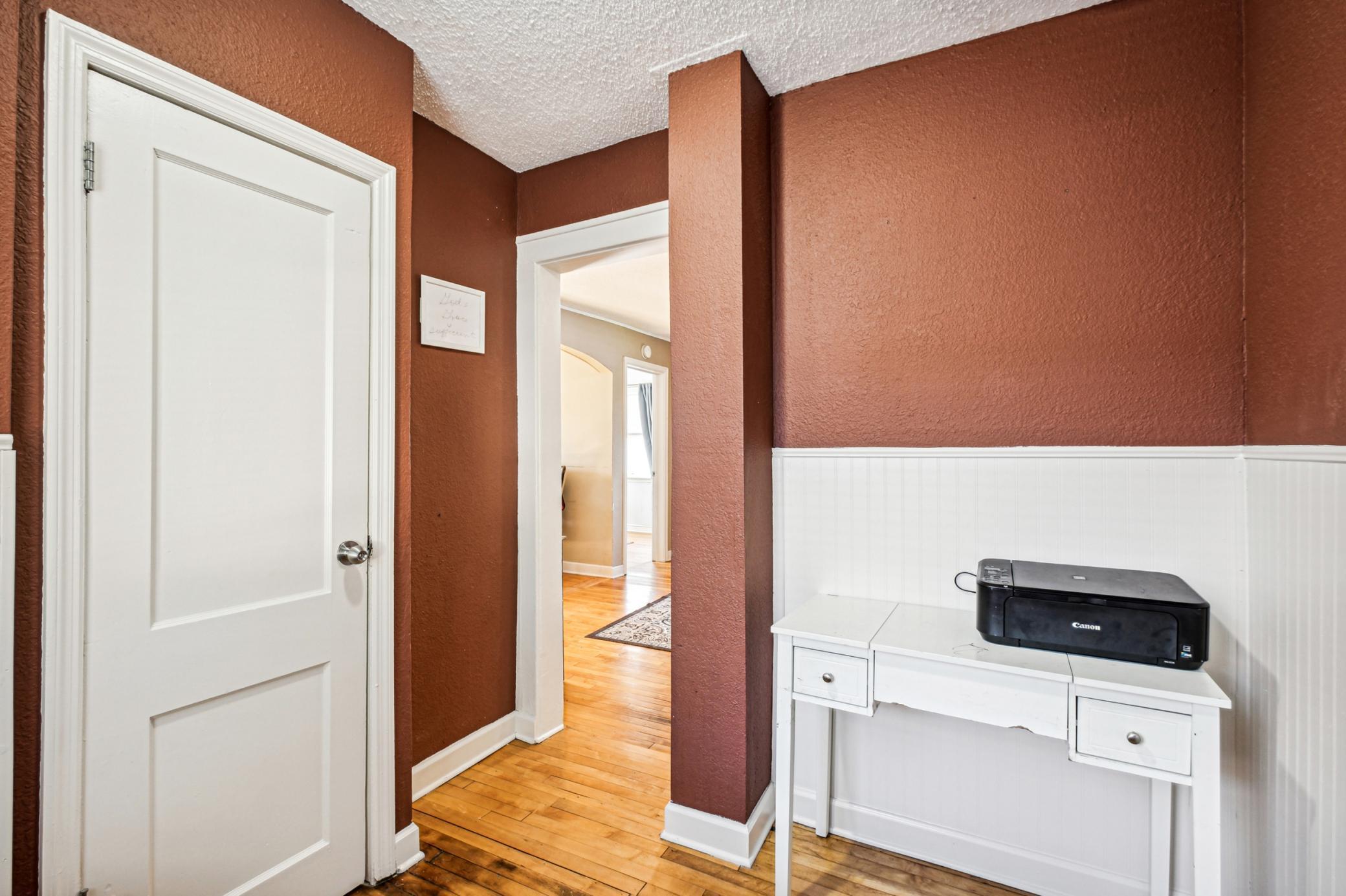 3743 Colfax Avenue N