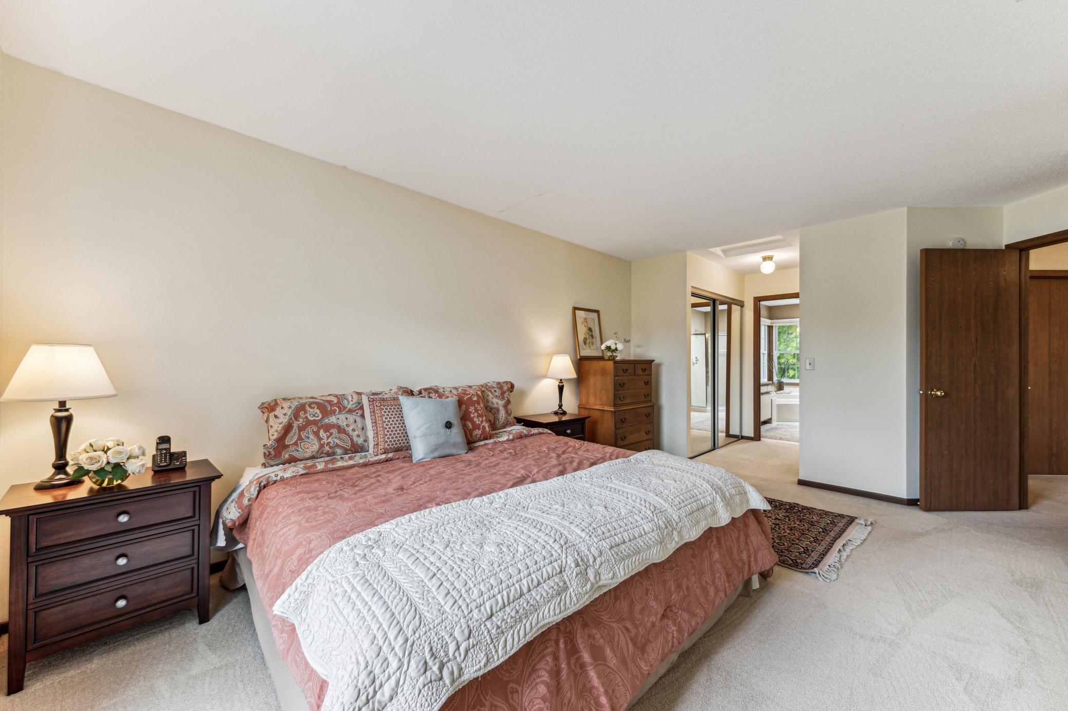 11109 Sumter Avenue S