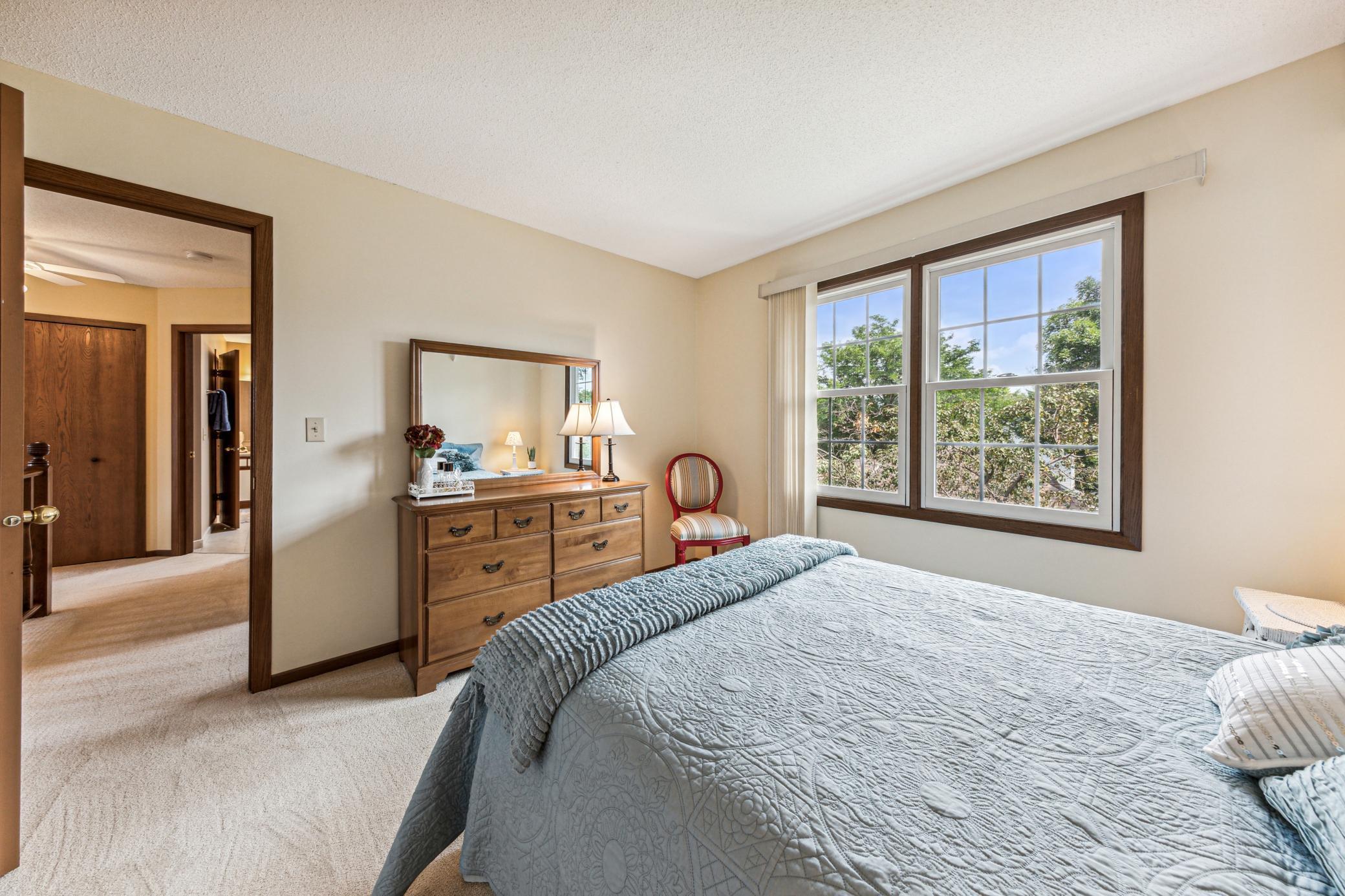 11109 Sumter Avenue S