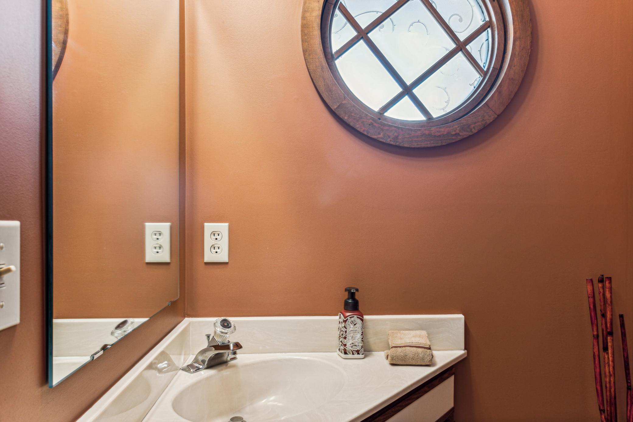 11109 Sumter Avenue S