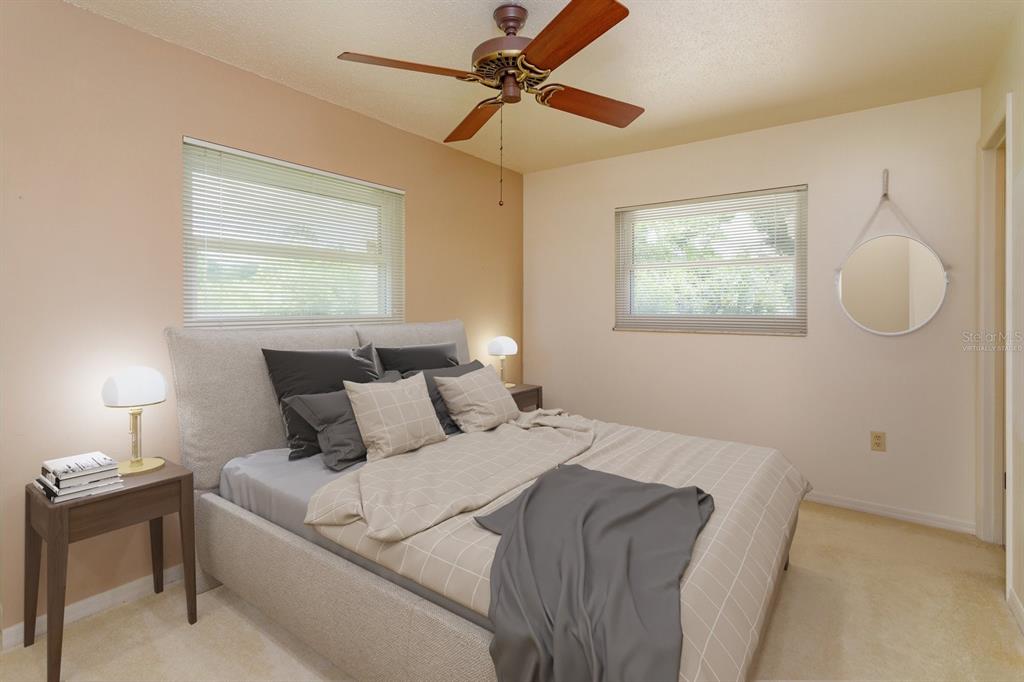8558 CLOVER COURT