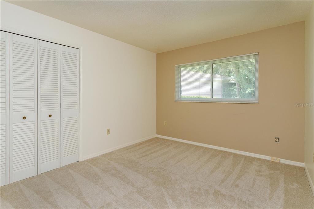 8558 CLOVER COURT