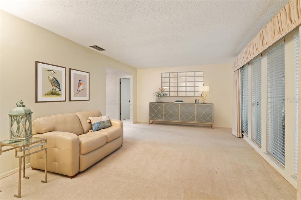 8558 CLOVER COURT
