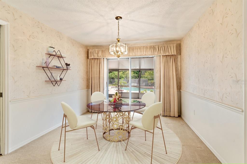 8558 CLOVER COURT