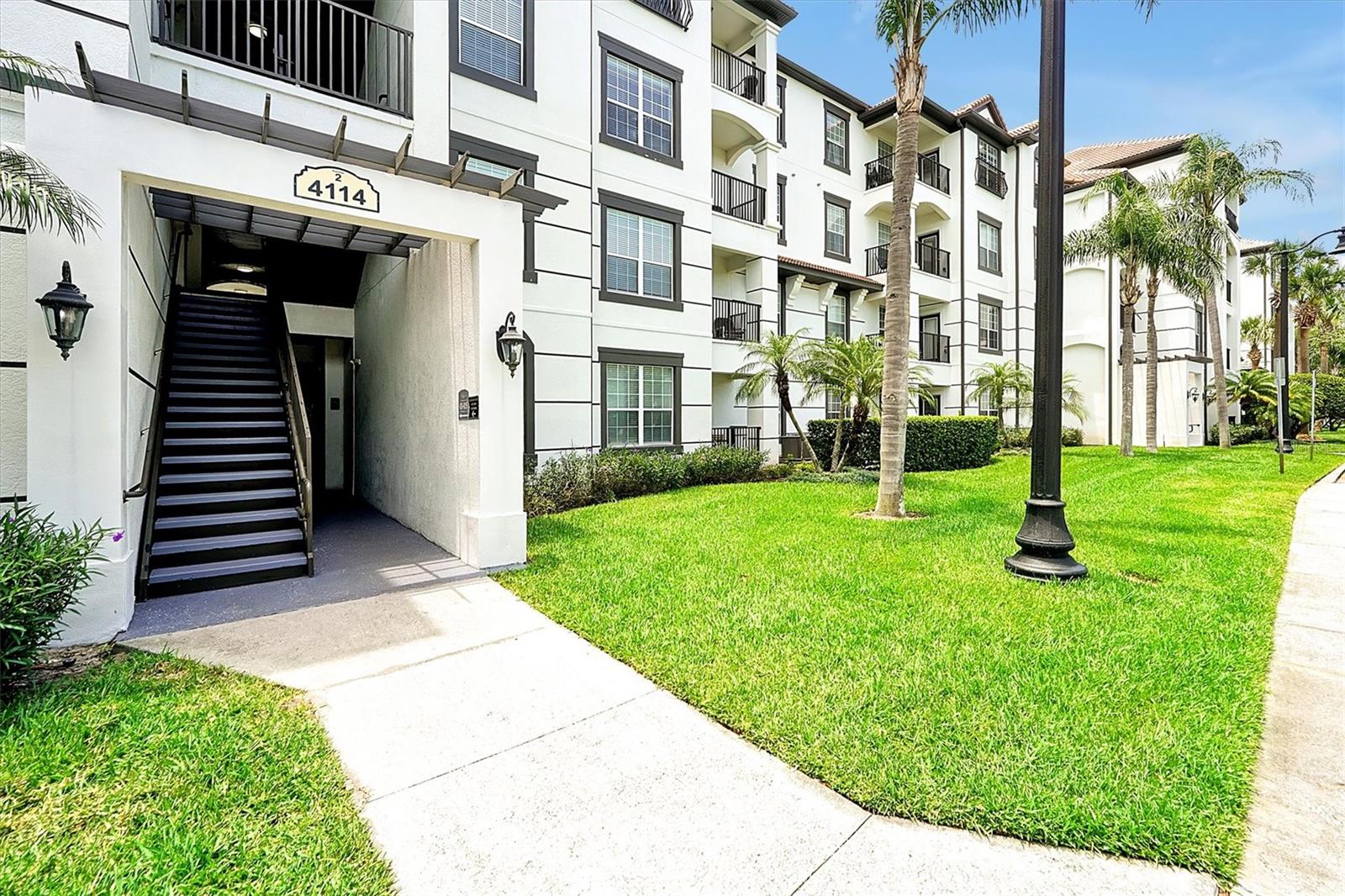 4114 BREAKVIEW DR #30702