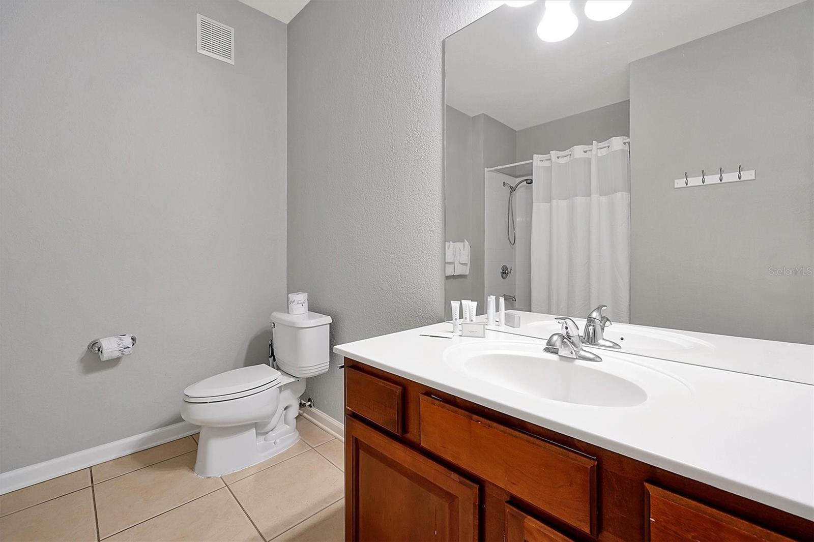4114 BREAKVIEW DR #30702