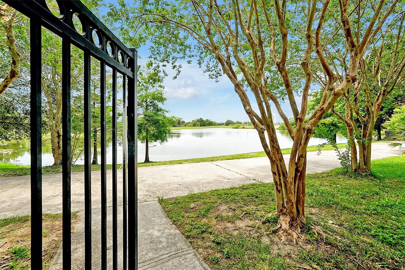 4114 BREAKVIEW DR #30702