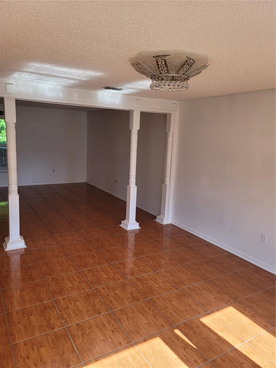 15738 SWITCH CANE ST