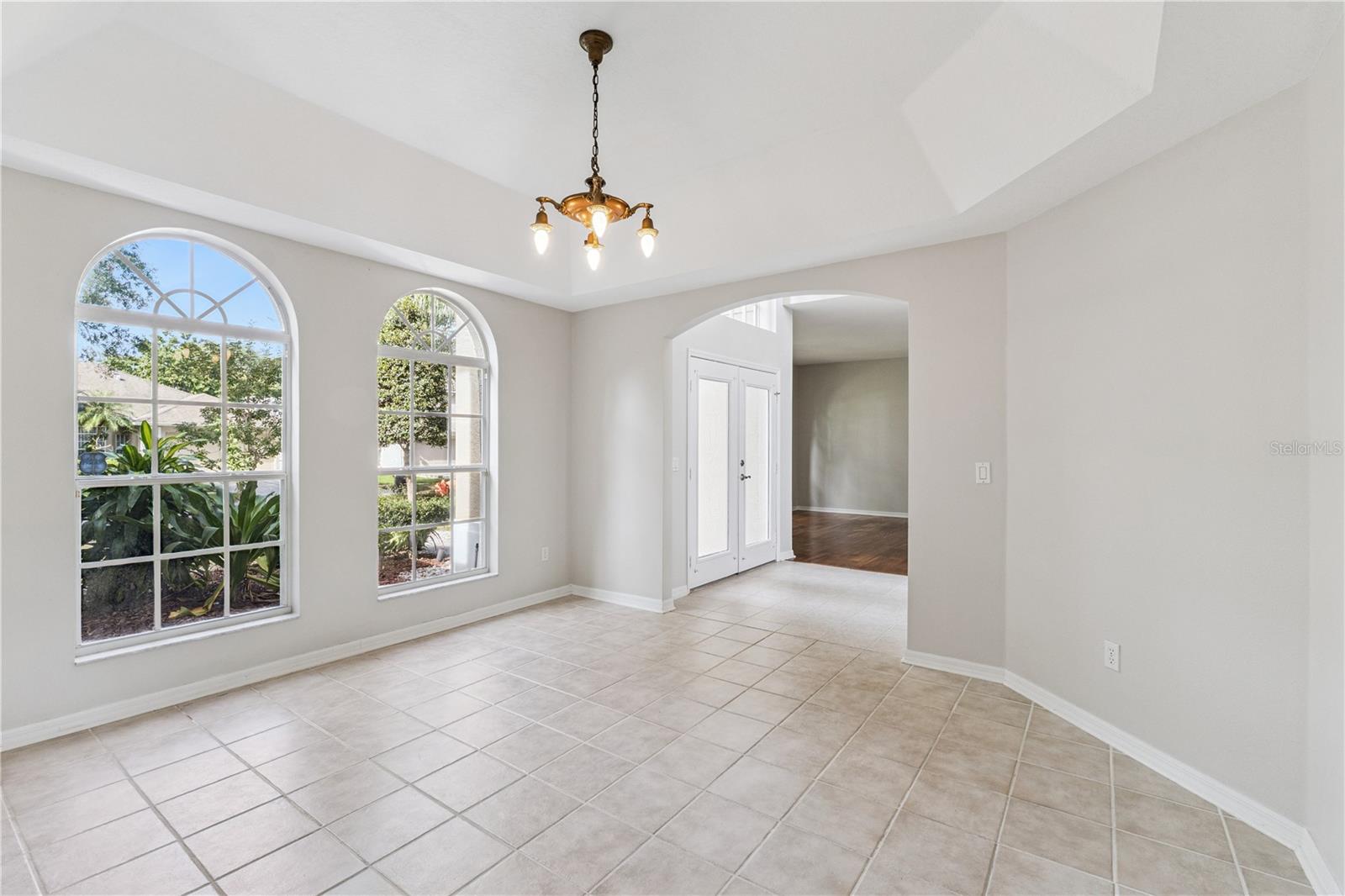 10125 FOXHURST CT