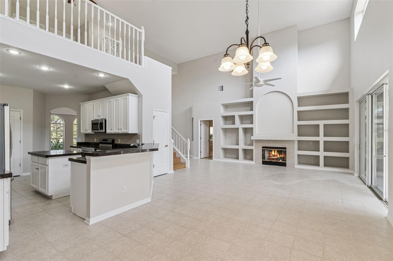 10125 FOXHURST CT