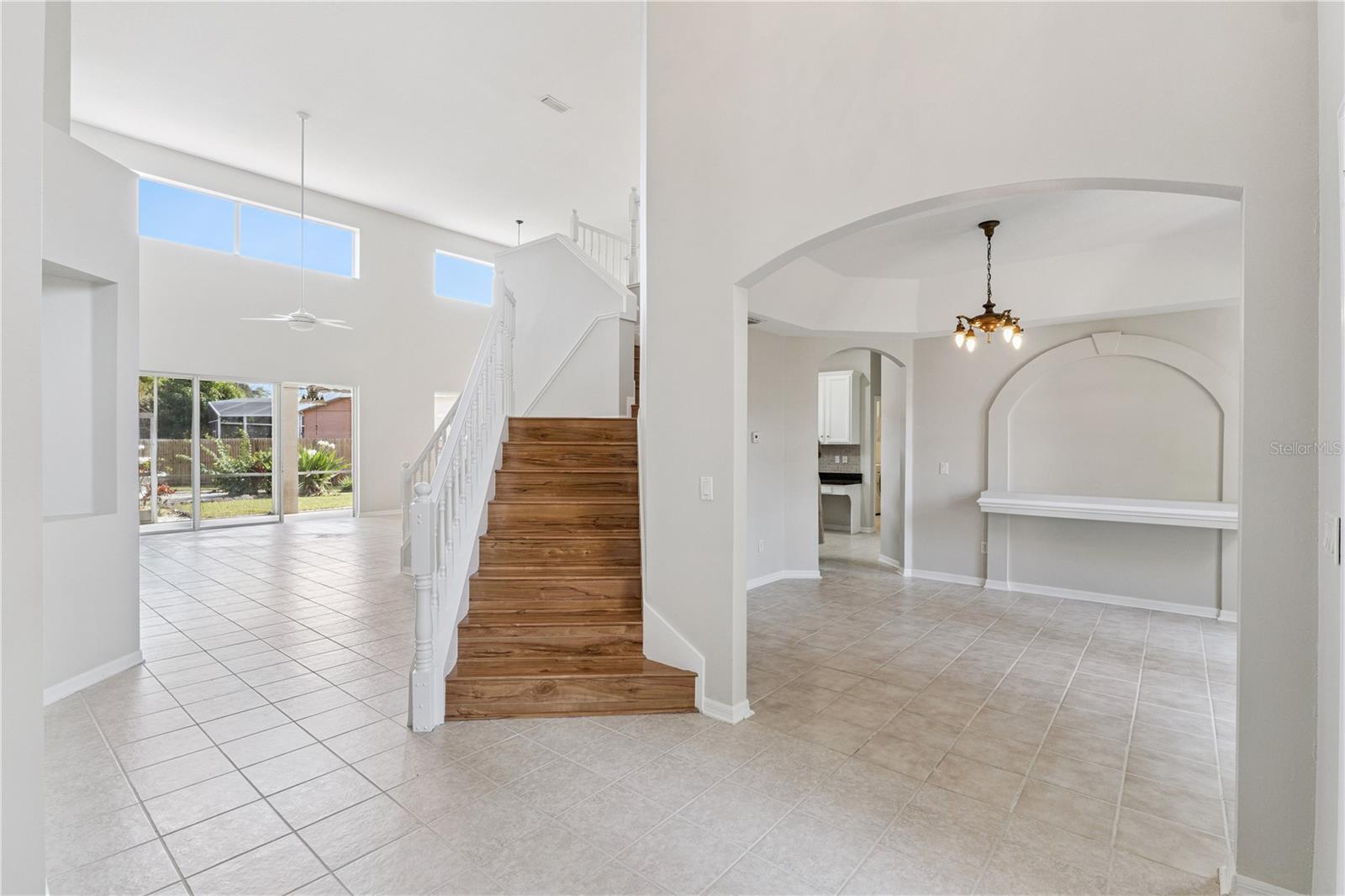 10125 FOXHURST CT
