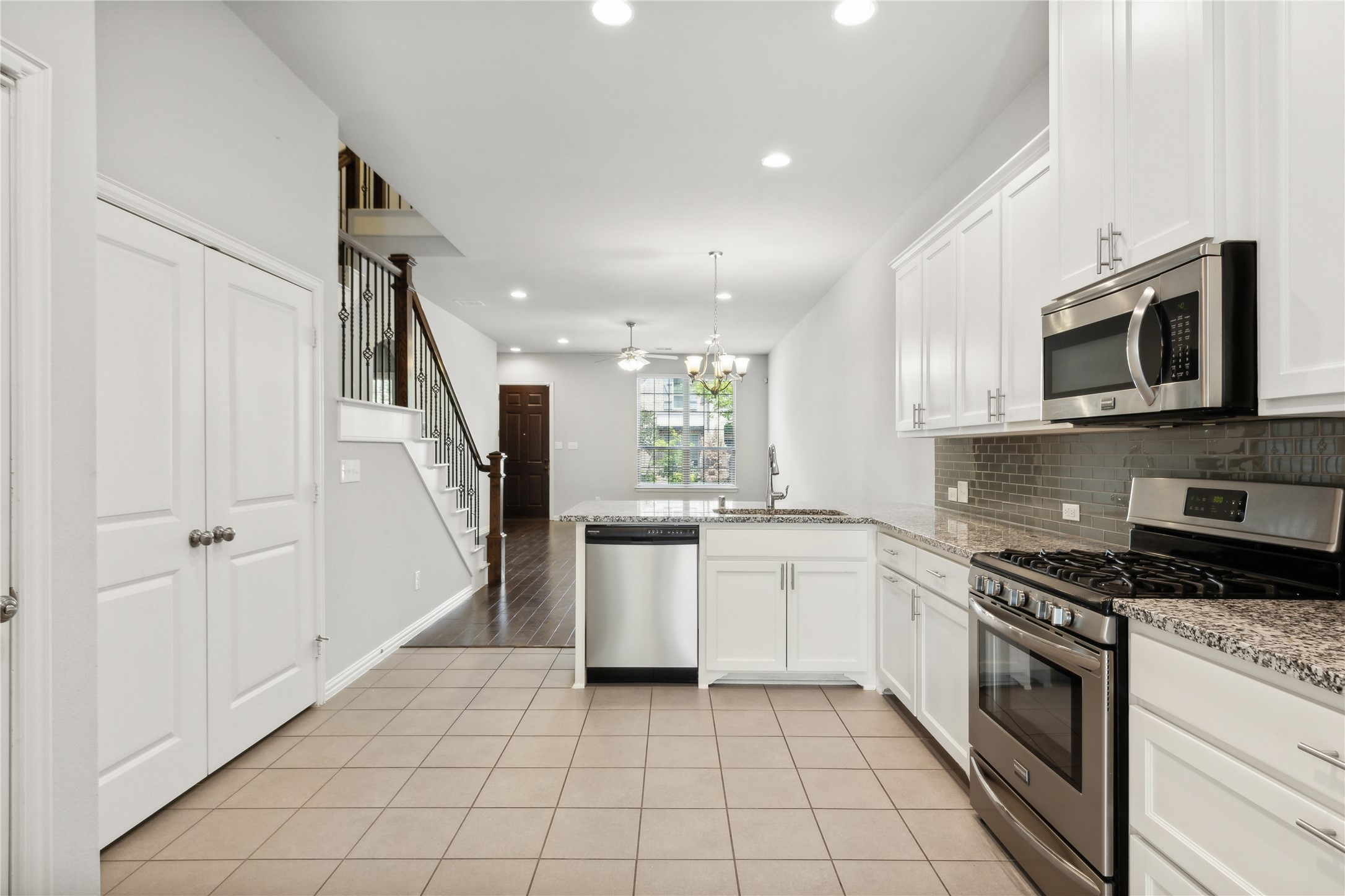 3924 Canton Jade Way