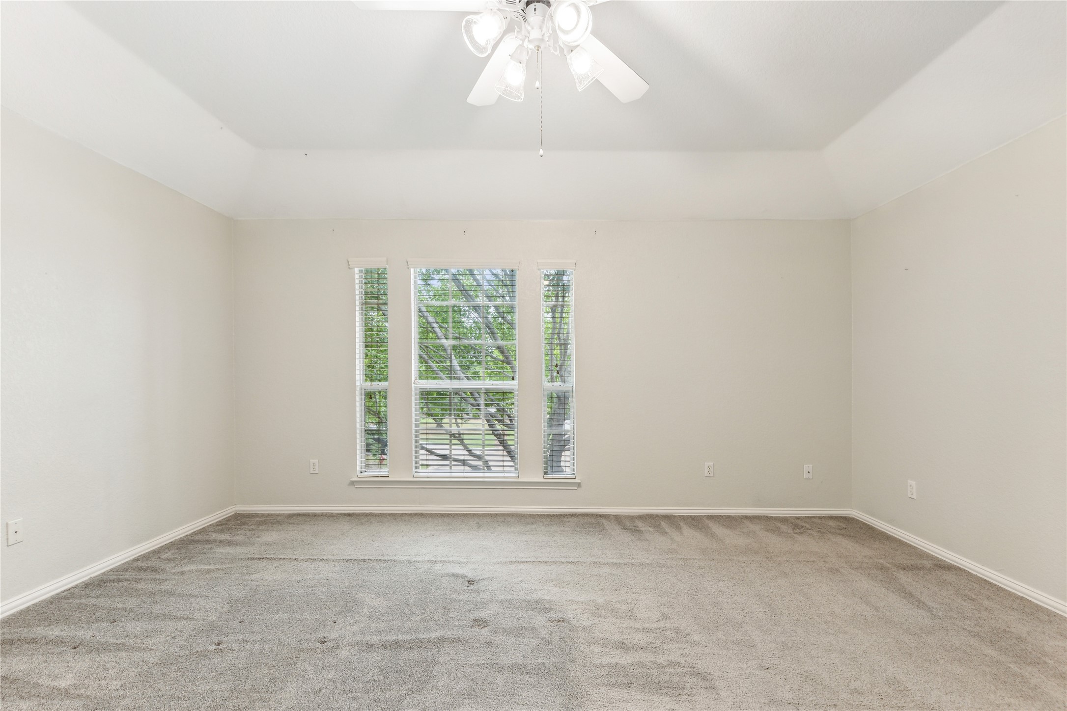 310 Aspen Court W