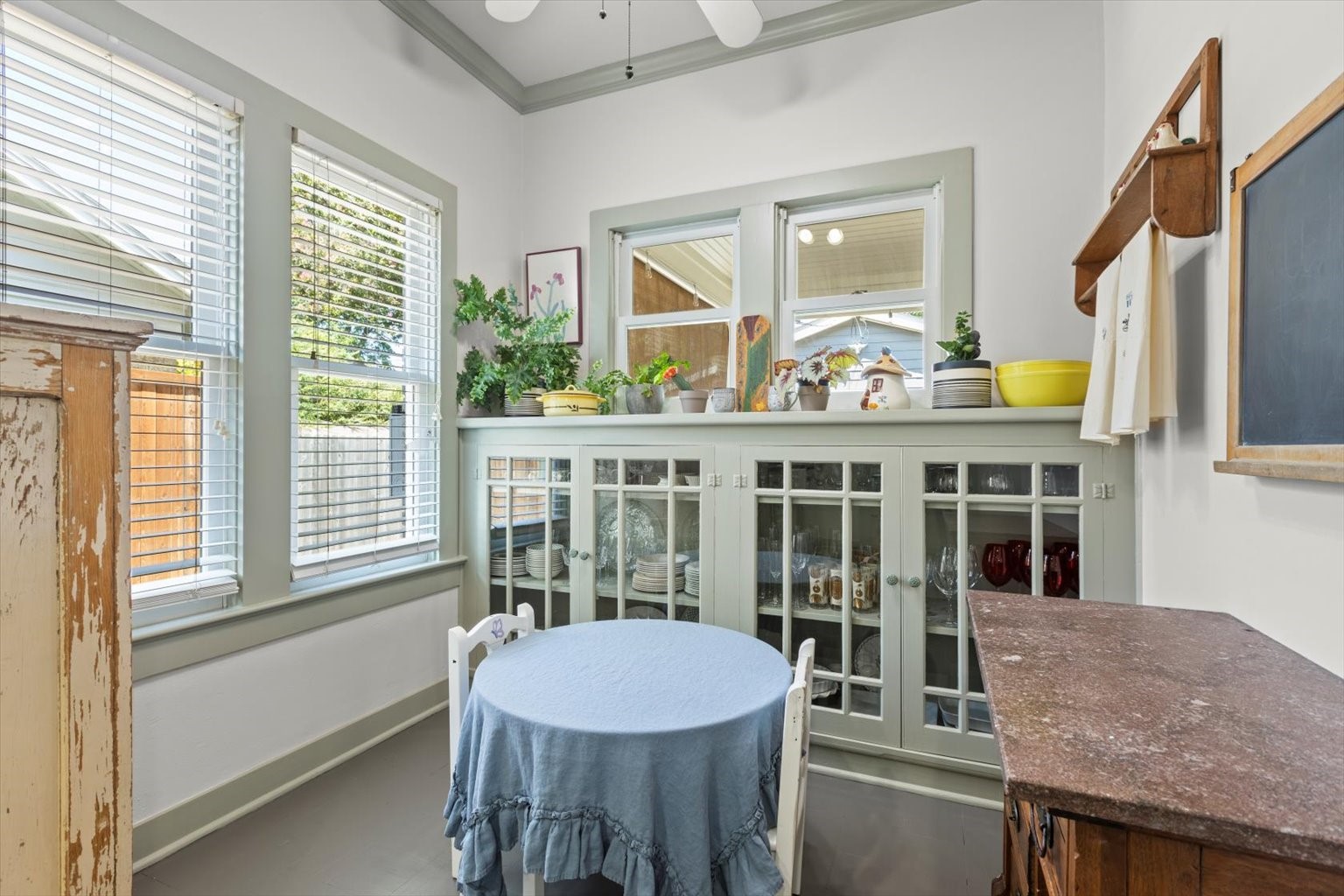 3808 Bunting Avenue