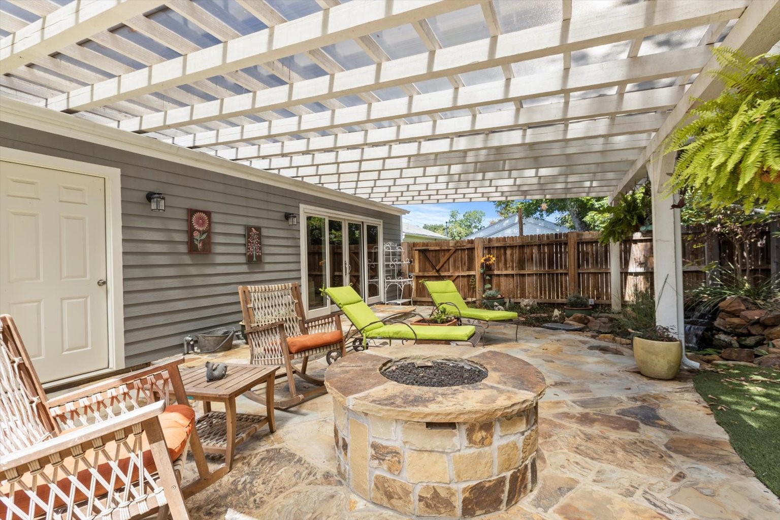 3808 Bunting Avenue
