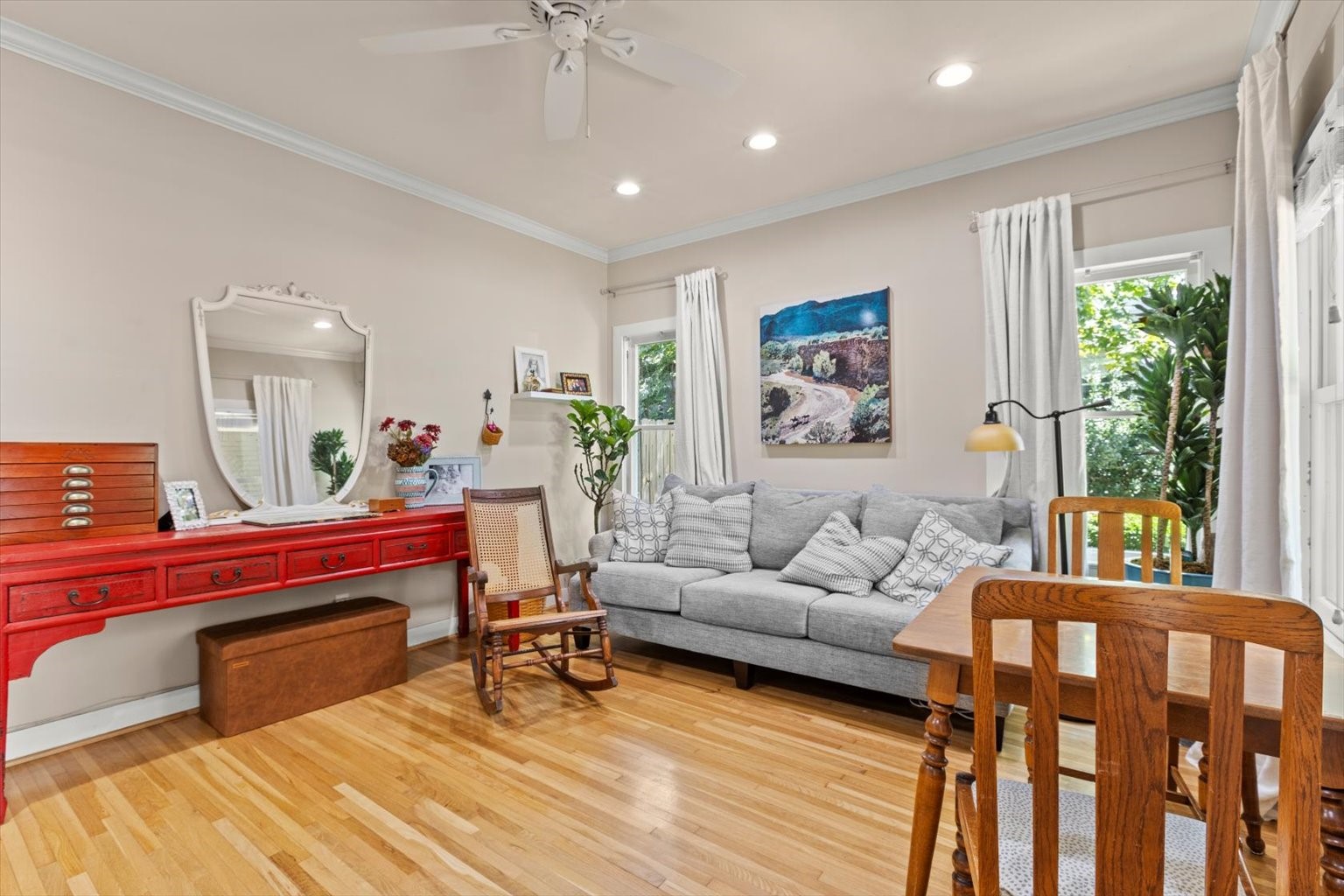 3808 Bunting Avenue