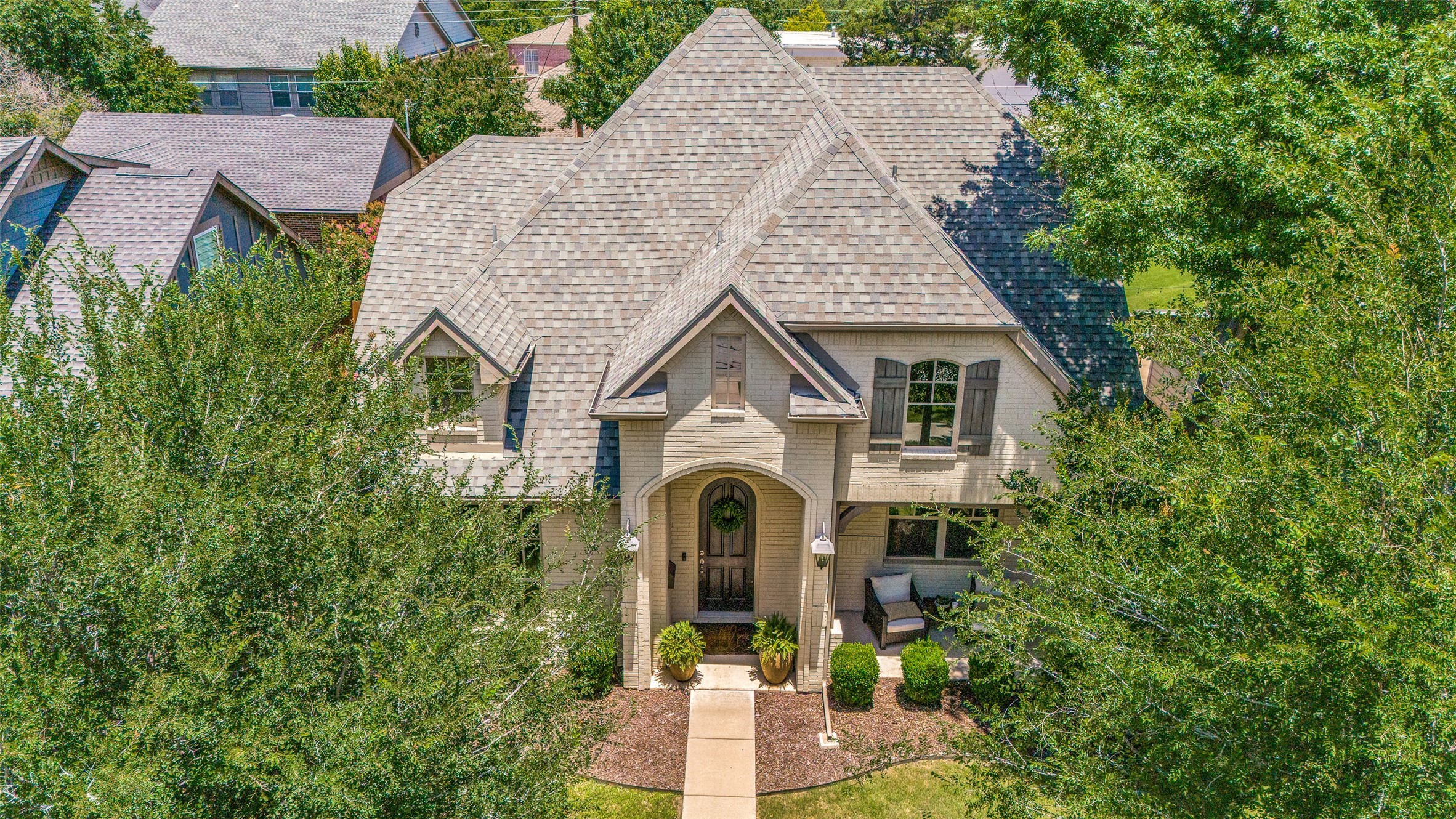 Westside Living With Fabulous Design