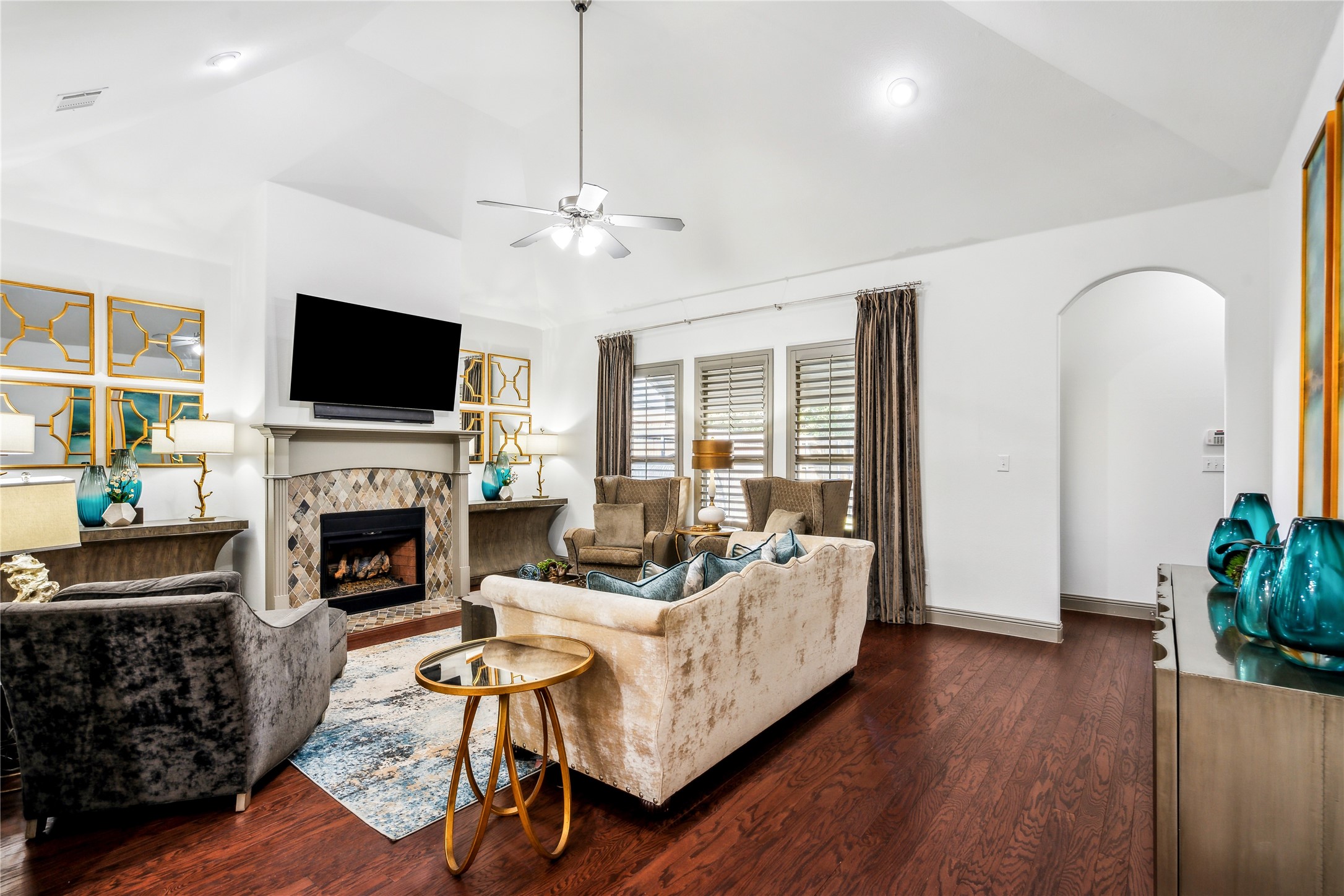Westside Living With Fabulous Design