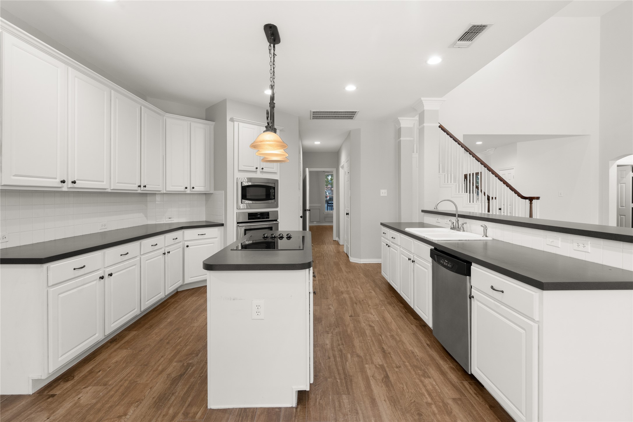 Bautifully Appointed in Southwest Fort Worth