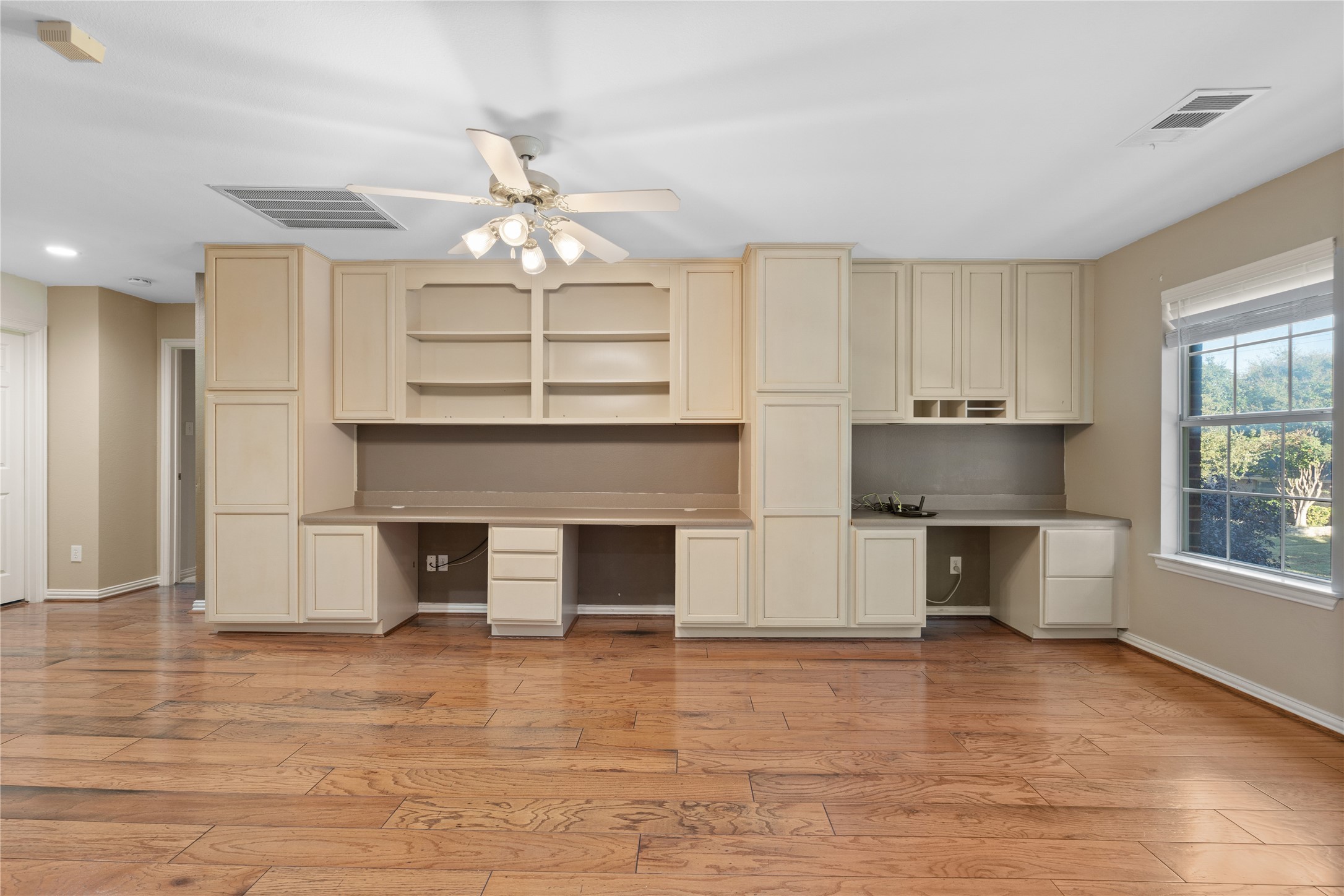 Bautifully Appointed in Southwest Fort Worth